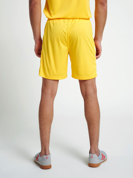 CORE POLY SHORTS, SPORTS YELLOW PR, model
