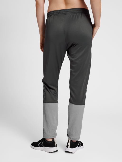 hmlGG12 ACTION TRAINING PANTS WOMAN, FORGED IRON, model