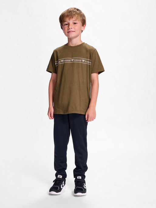 hmlKAY PANTS, 2001, model