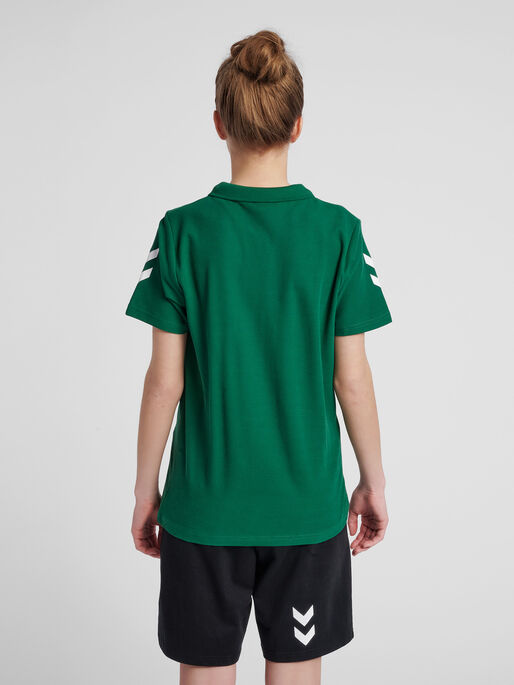 HMLGO COTTON POLO WOMAN, EVERGREEN, model