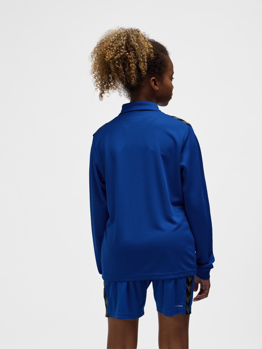 hmlAUTHENTIC HALF ZIP SWEAT KIDS, TRUE BLUE, model