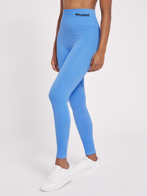 hmlTIF SEAMLESS HIGH WAIST TIGHTS, MARINA, model