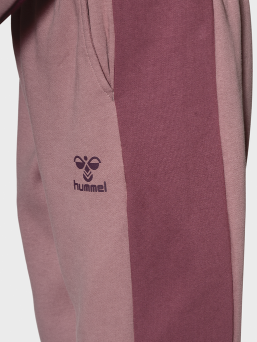 hmlKANNA PANTS, TWILIGHT MAUVE, model