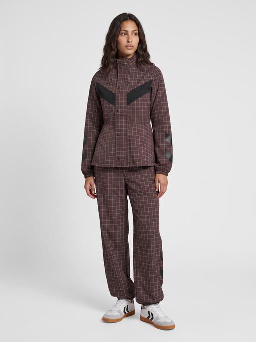 hmlI-D BALLOON CHECK TROUSERS, CHECKERS, model