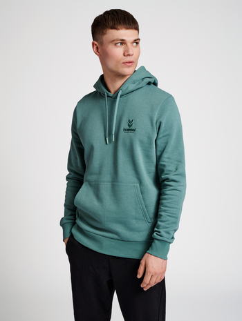 hmlOSCAR HOODIE, NORTH ATLANTIC, model