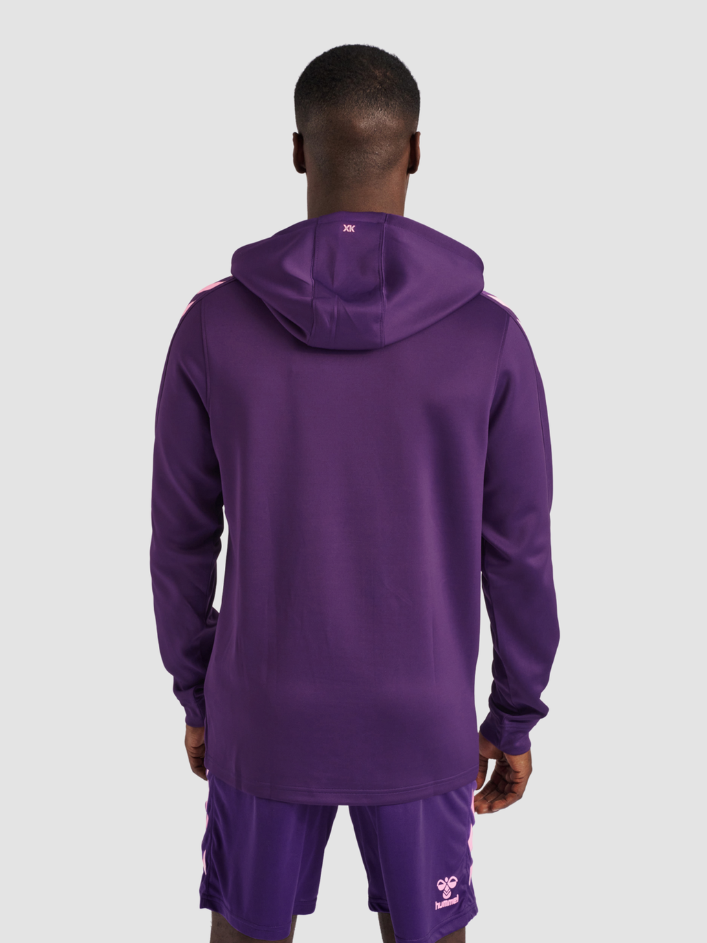 hmlCORE XK POLY SWEAT HOODIE, ACAI, model