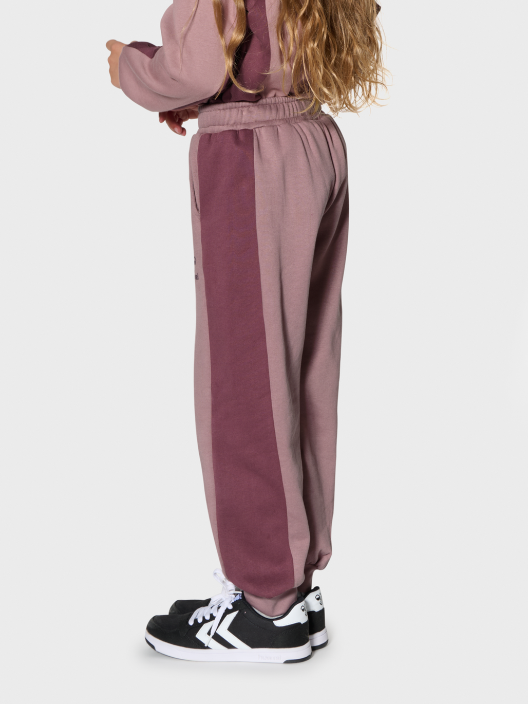hmlKANNA PANTS, TWILIGHT MAUVE, model