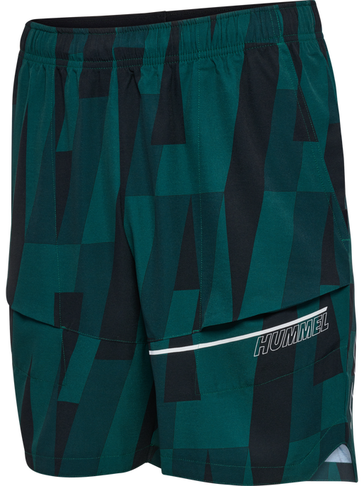 hmlCOURT AOP POCKET SHORTS, RAIN FOREST, packshot