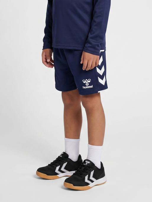 hmlCORE 2.0 WOVEN SHORTS KIDS, MARINE/WHITE, model