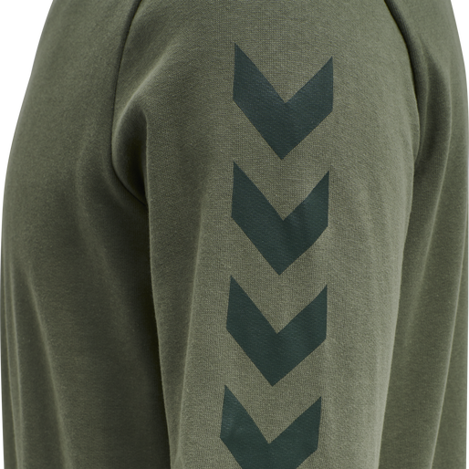 hmlLEGACY CHEVRON SWEATSHIRT, BEETLE, packshot