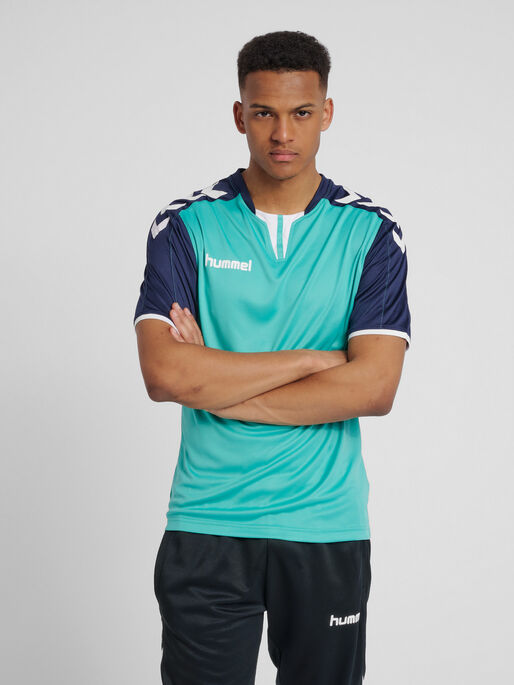 CORE SS POLY JERSEY, ATLANTIS, model