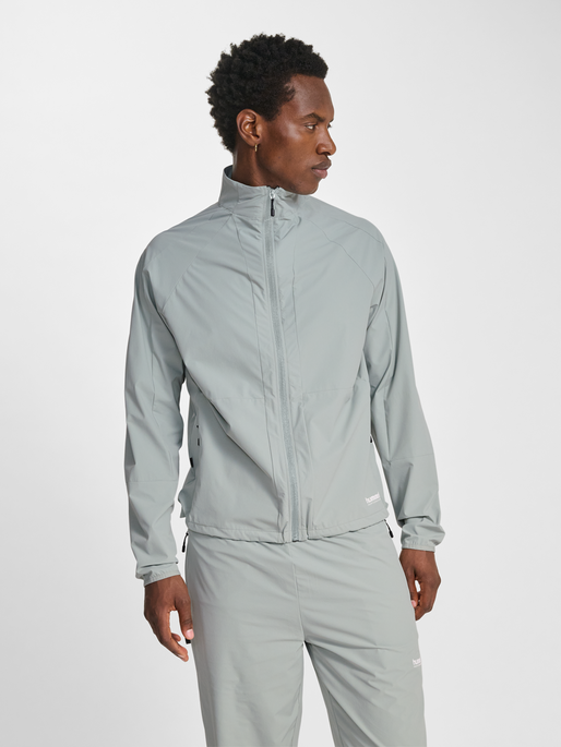 hmlPULSE JACKET, BELGIAN BLOCK, model