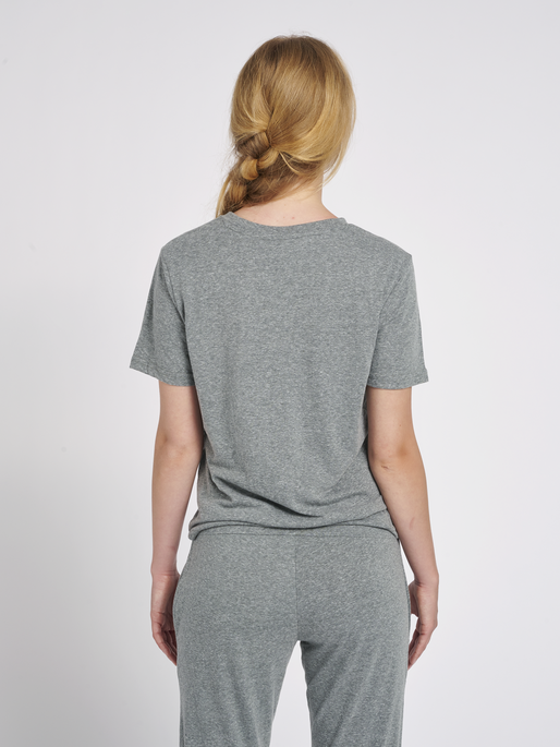 hmlZANDRA T-SHIRT, 6778, model