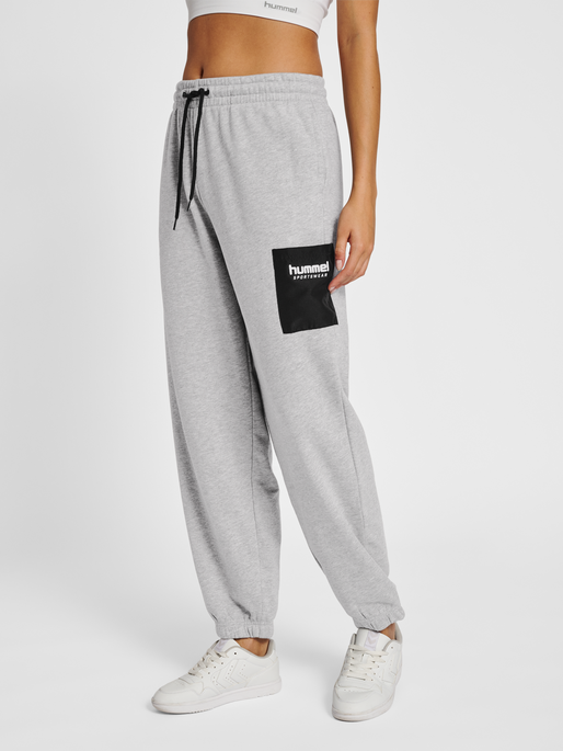 hmlLGC DACIA LOOSE PANTS, 2006, model