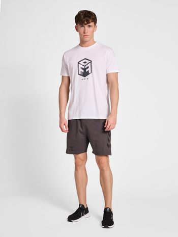 hmlOFFGRID COTTON SHORTS, FORGED IRON, model