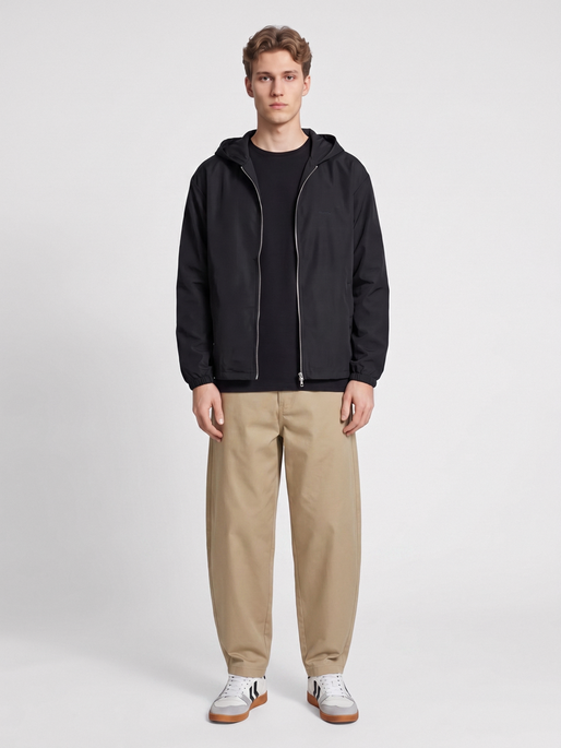 hmlI-D BARREL LEG TROUSERS, CORNSTALK, model