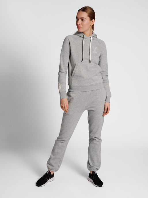 hmlGG12 SWEAT PANTS WOMAN, GREY MELANGE, model