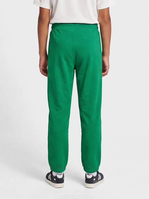 hmlTUKAS PANTS, BOSPHOROUS, model