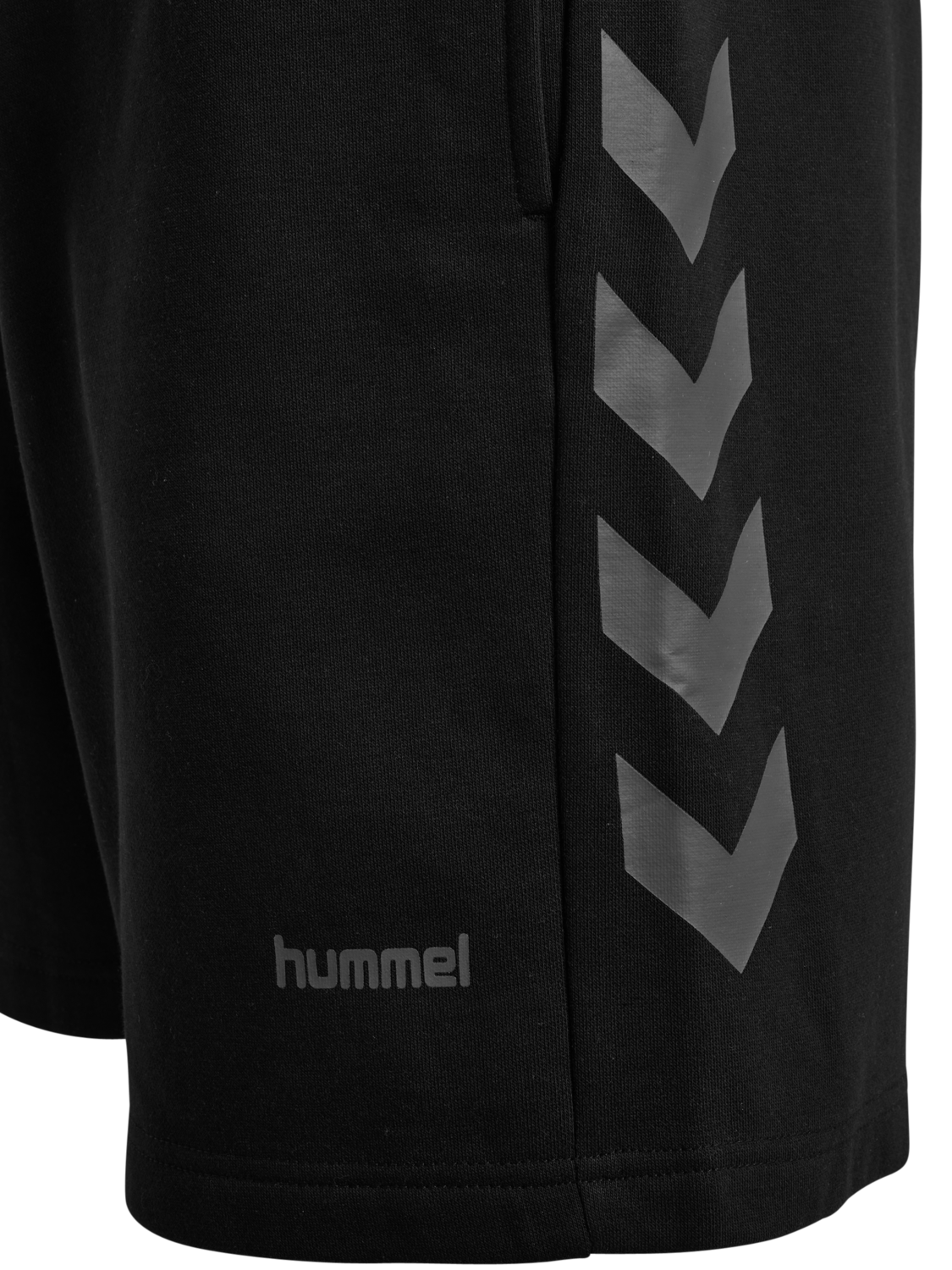 hmlKEEPER CHEVRON SHORTS, BLACK, packshot