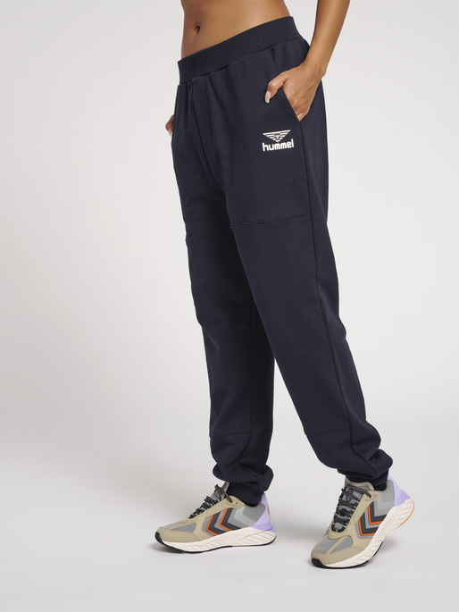 hmlSTEPHAN PANTS, 7381, model