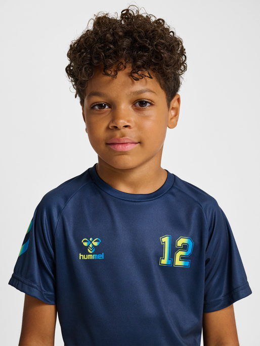 hmlSHIMMER T-SHIRT S/S, DRESS BLUES/LIMEADE, model