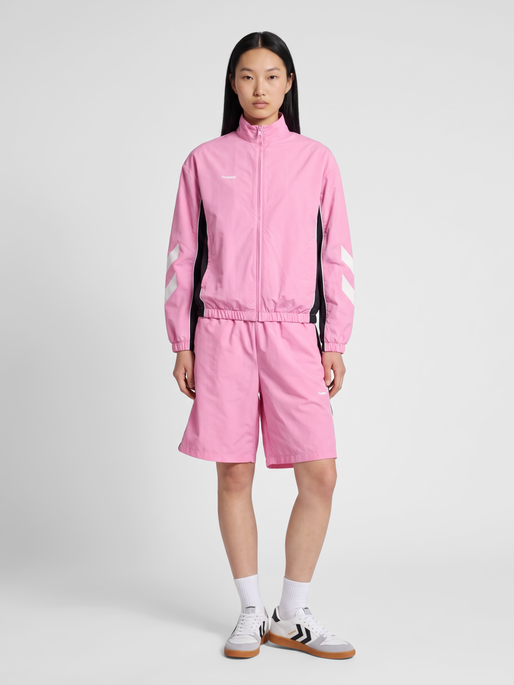 hmlI-D RIPSTOP TRACK JACKET, BEGONIA PINK, model