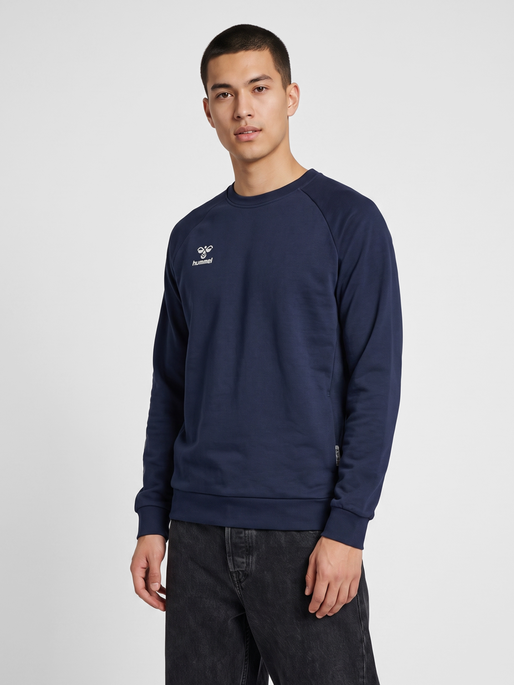 hmlMOVE GRID COTTON SWEATSHIRT, MARINE, model