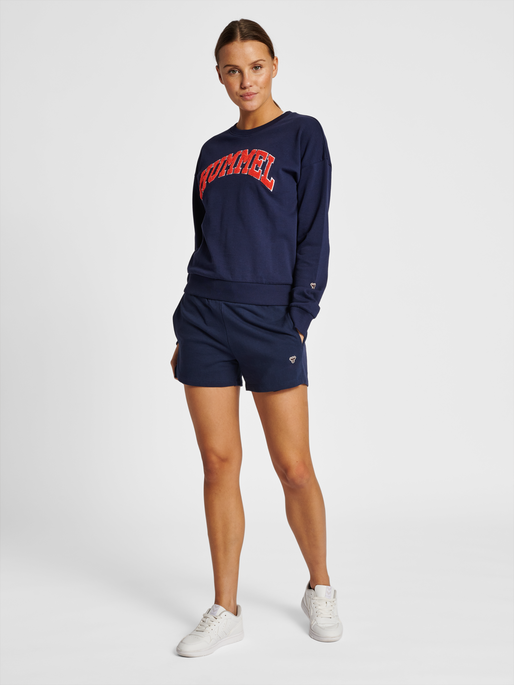 hmlIC BILLIE SHORTS, 7666, model