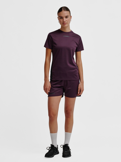 hmlMULTI PL JERSEY WOMAN, PLUM PERFECT, model