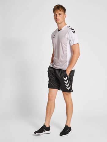 tandlæge Intuition Smag hummel Shorts - Mænd | hummel.dkhummel | Udforsk vores store udvalg af  produkter