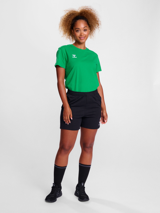 hmlGO 2.0 T-SHIRT S/S WOMAN, JELLY BEAN, model