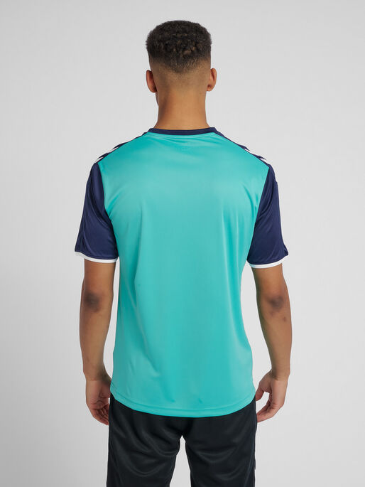 CORE SS POLY JERSEY, ATLANTIS, model