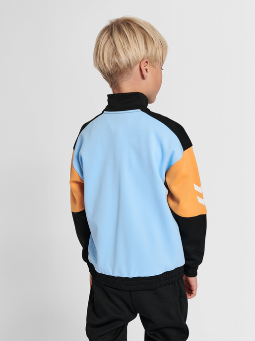 hmlRANE ZIP JACKET, 2001, model