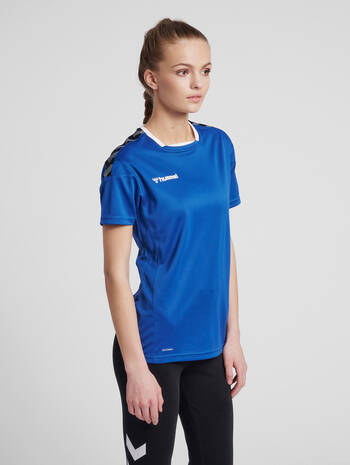 hmlAUTHENTIC POLY JERSEY WOMAN S/S, TRUE BLUE, model