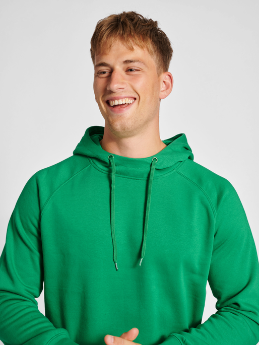 hmlRED CLASSIC HOODIE, JELLY BEAN, model