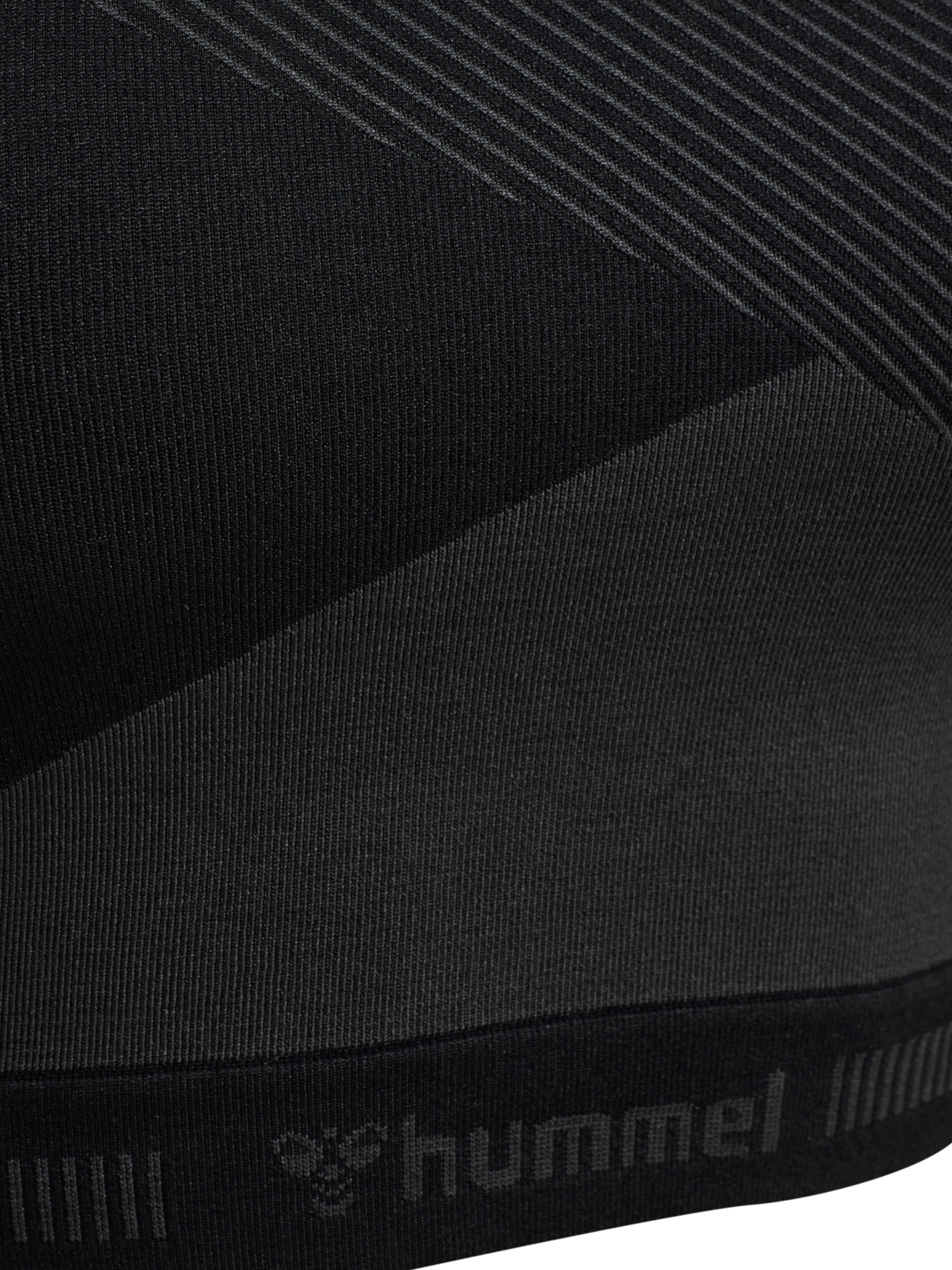 hmlUNITY SEAMLESS CROP T-SHIRT L/S, BLACKENED PEARL, packshot