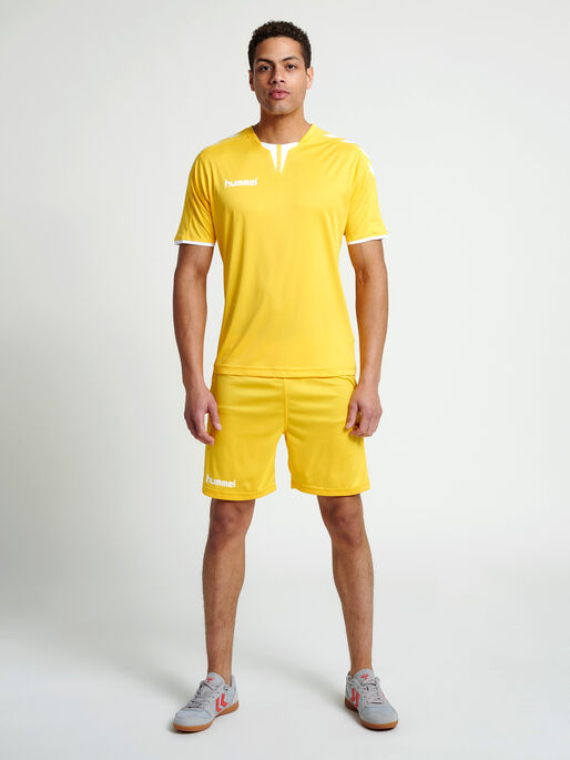 CORE POLY SHORTS, SPORTS YELLOW PR, model