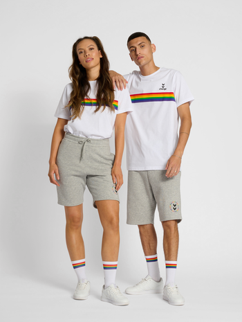hmlCHANGE STRIPE T-SHIRTS, WHITE, model
