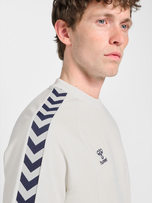 hmlROOT T-SHIRT S/S, BLANC DE BLANC/MARINE, model