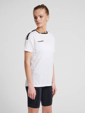 hmlAUTHENTIC POLY JERSEY WOMAN S/S, WHITE, model
