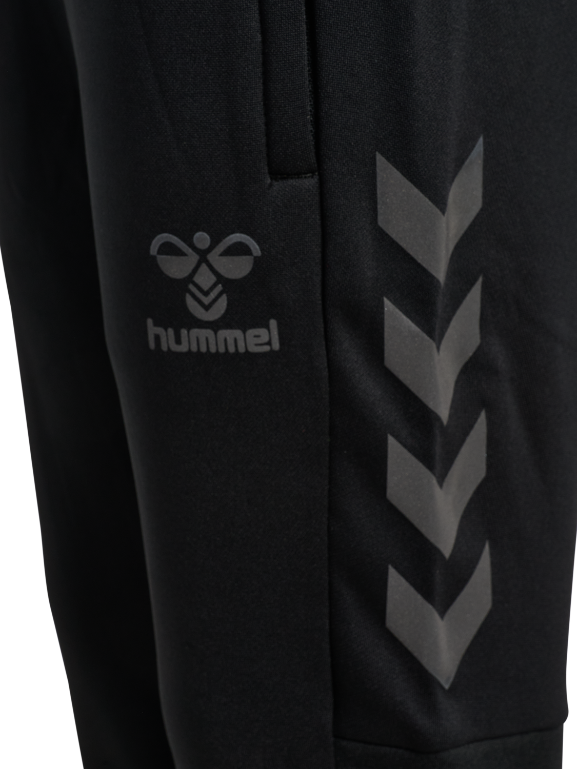 hmlBTC WINTER TRAINING PANTS KID, BLACK, packshot