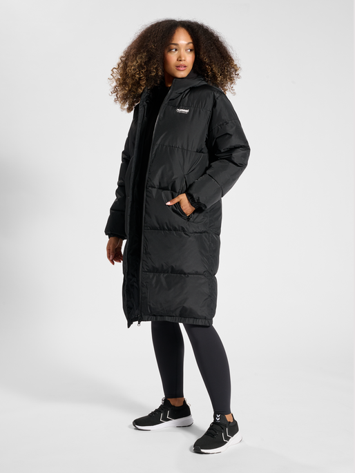 hmlLGC NICOLA LONG PUFF COAT, 2001, model