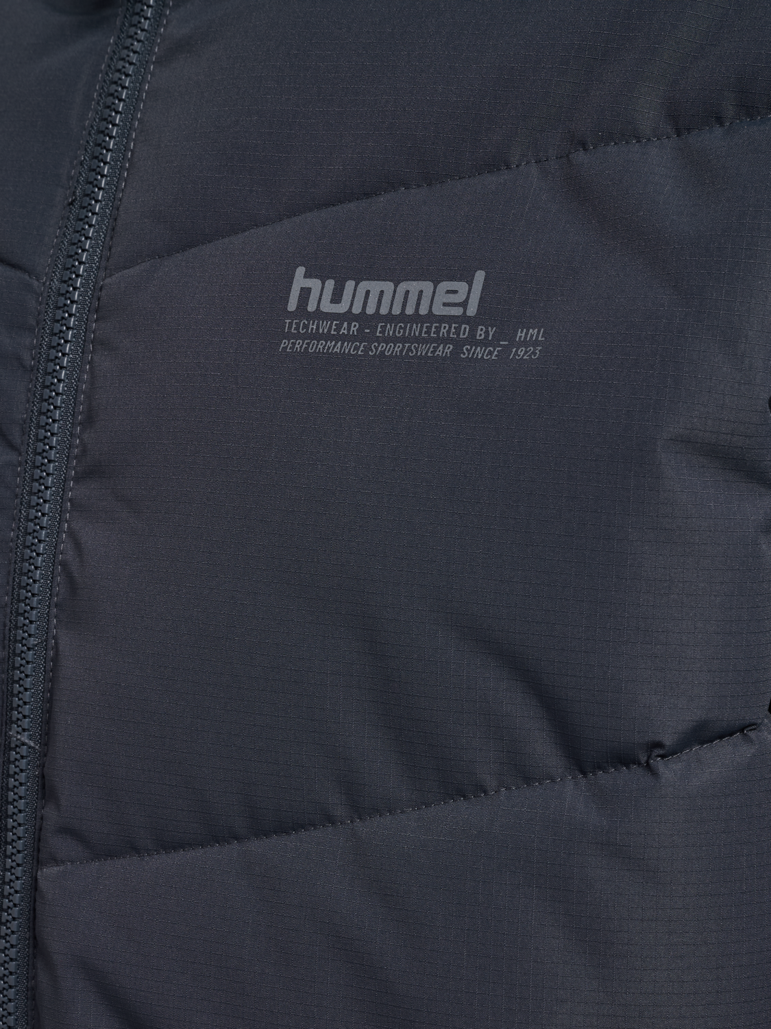 hmlSHORT  PUFFER JACKET, EBONY, packshot