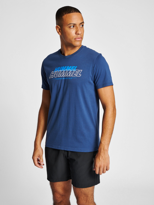 hmlTE JEFF COTTON T-SHIRT, 7954, model