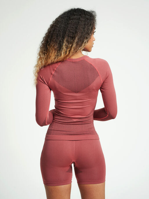 HUMMEL FIRST SEAMLESS JERSEY L/S W, MARSALA, model