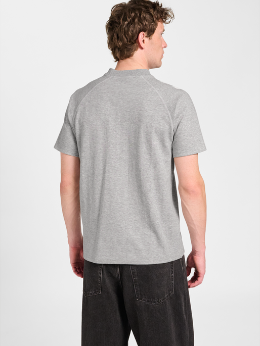 hmlMOVE 2.0 POLO, GREY MELANGE, model