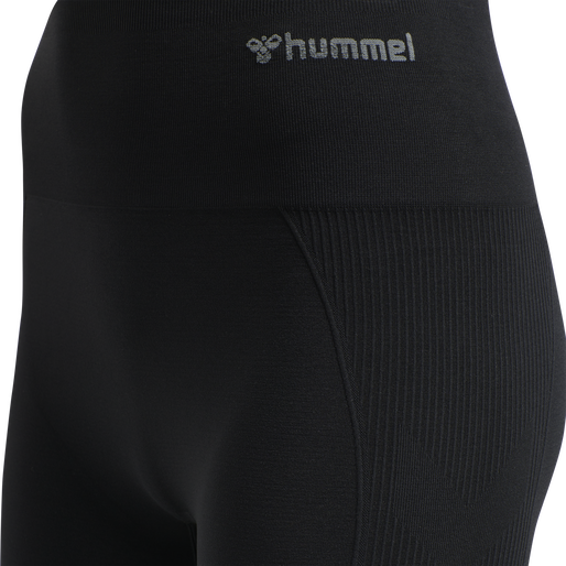 hmlTIF SEAMLESS SHORTS, BLACK, packshot