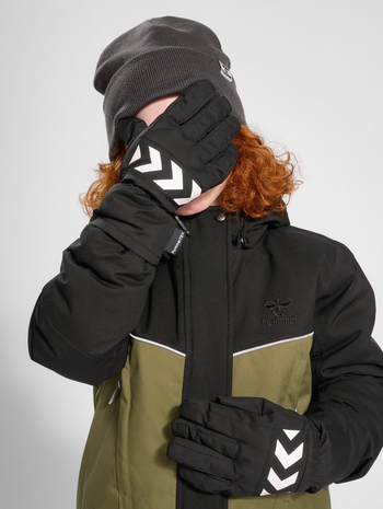 hmlMARCO TEX GLOVES, BLACK, model