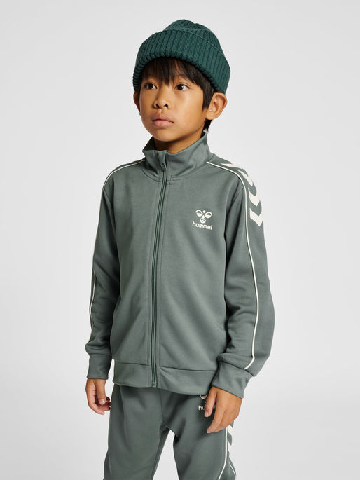 hul krave klaver hummel TRACK TRACKSUIT - LAUREL WREATH | hummel.dk