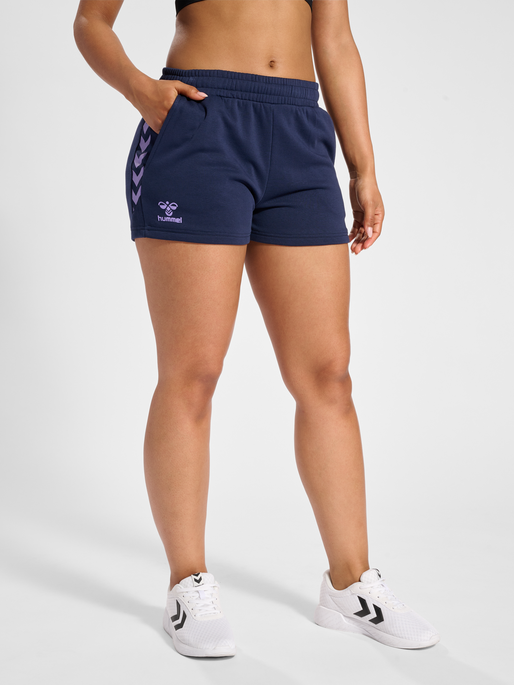hmlSTALTIC COTTON SHORTS WOMAN, MARINE, model